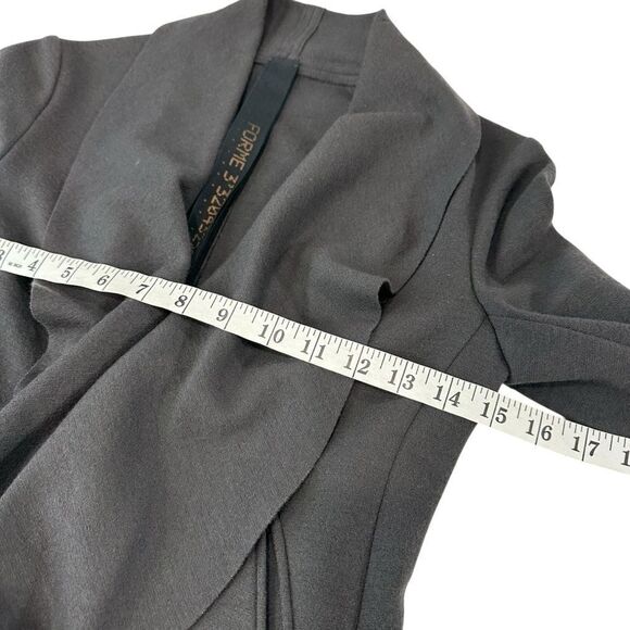 FORME D'Expression 3’3204322896 Gray Wool Asymetrical Shawl Colar Jacket, 38 - Picture 11 of 13